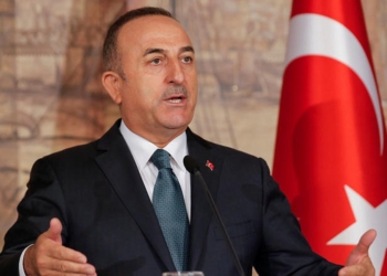 Νέα πρόκληση Τσαβούσογλου: Η Ελλάδα έβαζε βέτο στο ΝΑΤΟ επί 11 χρόνια για την ένταξη της “Μακεδονίας”