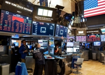 Βυθίζεται η Wall Street: Ξεπούλημα στις μετοχές των εταιρειών τεχνολογίας και φόβοι για επερχόμενη ύφεση