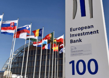Η ΕΕ θα διαθέσει 100 δισ. ευρώ για τη μεταπολεμική ανοικοδόμηση της Ουκρανίας