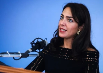 Δ. Μιχαηλίδου: Ανοίγει τη Δευτέρα η πλατφόρμα του Προσωπικού Βοηθού – Τι είναι η ηλεκτρονική κάρτα αναπηρίας