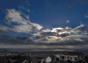 Πιθανότητα ασθενών βροχών στα βορειοδυτικά και ηλιοφάνεια στην υπόλοιπη χώρα