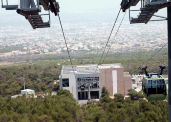Καζίνο Πάρνηθας: Στο ΣτΕ το σχέδιο για τη μετεγκατάσταση στο κτήμα Δηλαβέρη στο Μαρούσι