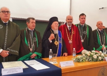 Επίτιμος διδάκτορας του ΔΙΠΑΕ ο Οικουμενικός Πατριάρχης