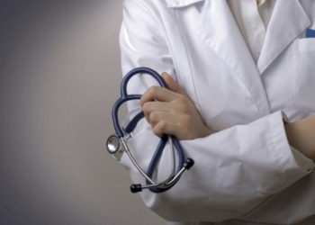 ΙΣΘ: Κίνητρα για την επιστροφή Ελλήνων γιατρών από το εξωτερικό