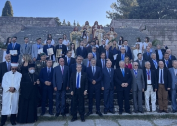 Αναβίωση του αυθεντικού όρκου του Ιπποκράτη, στο Ασκληπιείο της Κω, με τη συμμετοχή 14 Ιατρικών σχολών από 5 ηπείρους