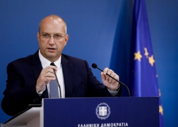 Γ. Οικονόμου: Με σχέδιο αυξάνονται οι μισθοί των γιατρών του ΕΣΥ