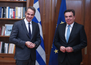 Κυρ. Μητσοτάκης: Κουβέντες του αέρα τα περί επαναδιαπραγμάτευσης του ταμείου Ανάκαμψης με ένα νόμο και ένα άρθρο