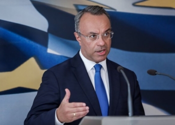 Χρ. Σταϊκούρας: Η επιδότηση στο ρεύμα θα συνεχιστεί και το 2023 – Δεν αρκεί το σχέδιο των τραπεζών για δανειολήπτες