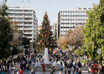 Χριστούγεννα χωρίς περιορισμούς, αλλά με αυξημένη προσοχή για την προστασία από τις ιογενείς λοιμώξεις