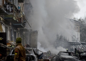 Προειδοποίηση για αεροπορικές επιδρομές σε όλη την Ουκρανία