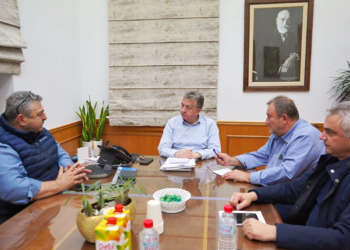 Τα έργα και οι μελέτες στο Δήμο Κισάμου στο επίκεντρο συνάντησης εργασίας στην Περιφέρεια Κρήτης