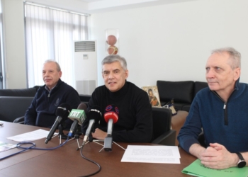 1.000 νέες πινακίδες οδικής σήμανσης από την Περιφέρεια Θεσσαλίας στο σύνολο του δικτύου του Π.Ε. Λάρισας