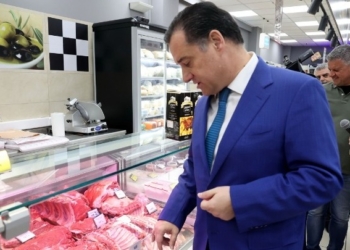Επίσκεψη Άδ. Γεωργιάδη σε σούπερ μάρκετ και λαϊκή αγορά