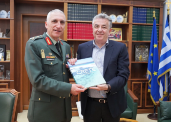 Συνάντηση Περιφερειάρχη Κρήτης με το Γενικό Επιθεωρητή Στρατού