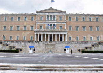 Στο «μικροσκόπιο» της ΔΗΕ υποθέσεις ανάληψης επί πληρωμή μεταπτυχιακών και διδακτορικών εργασιών