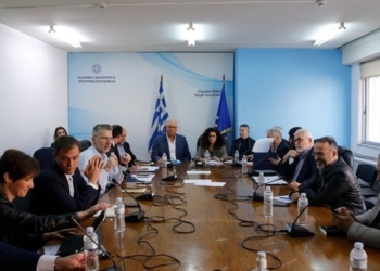 Στις 10 Μαΐου το ντιμπέιτ των πολιτικών αρχηγών – 5 θεματικές ενότητες ερωτήσεων
