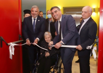 Με χρηματοδότηση της Περιφέρειας Αττικής, προϋπολογισμού 2.6 εκατ ευρώ, η δημιουργία του Πολιτιστικού Κέντρου Ελληνικού «Ελένη Γλύκαντζη – Αρβελέρ» στο δήμο Ελληνικού – Αργυρούπολης