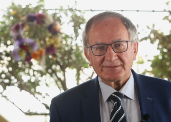 Στέφανος Γαβριήλ Βλάχου: Ονειρευτήκαμε την επόμενη ημέρα για την Πετρούπολη και ζούμε το όνειρο μας
