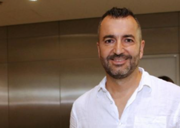 Ήρθε και υπογράφει στον Ολυμπιακό ο Μαρτίνεθ