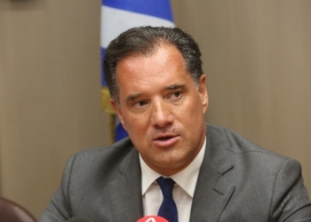 Επικοινωνία Γεωργιάδη-ΠΟΕΔΗΝ για την ανανέωση των συμβάσεων 2.000 υγειονομικών