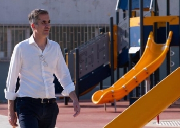 Ανακαίνιση παιδικής χαράς στο Ν. Κόσμο