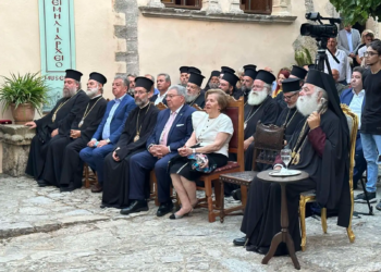 Στ. Αρναουτάκης: Σημαντική η προσφορά στην Εκκλησία και το ιεραποστολικό έργο στην Αφρική του συμπατριώτη μας Πατριάρχη κκ Θεοδώρου