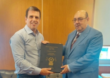 Συνάντηση Καιρίδη με τον δήμαρχο Δυτικής Λέσβου – Στο επίκεντρο της συζήτησης το μεταναστευτικό