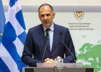 Την παράταση της ανθρωπιστικής παύσης στη Μέση Ανατολή καλωσόρισε ο Γ. Γεραπετρίτης