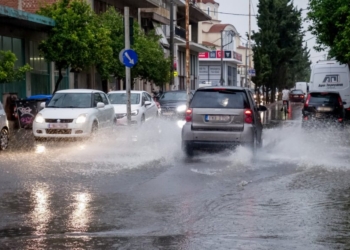 Μαρουσάκης: Πτώση θερμοκρασίας με βροχές και ισχυρούς ανέμους το Σαββατοκύριακο