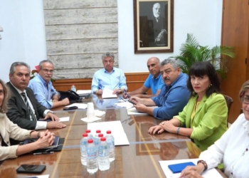 Περιφέρεια Κρήτης: Υπογραφή σύμβασης για την κατασκευή πεζογέφυρας στα Καμισιανά