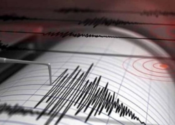 Σεισμός 7,1 βαθμών ανοικτά των Μολούκων νήσων της Ινδονησίας