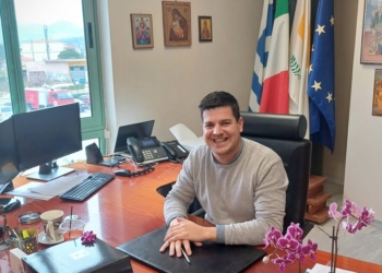 Ανέλαβε ο νεότερος σε ηλικία δήμαρχος της χώρας, Δ. Παπαχρήστου