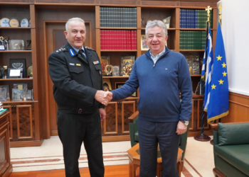 Συνάντηση Περιφερειάρχη Κρήτης με τον Συντονιστή Πυροσβεστικής Υπηρεσίας σε Β. Ν. Αιγαίο και Κρήτη