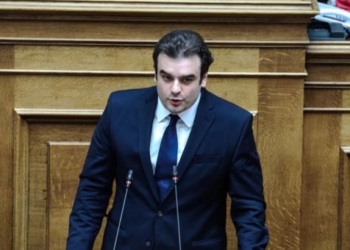 Κ. Πιερρακάκης: Δίνουμε το χέρι σε συμπολίτες μας, αντί να τους κουνάμε το δάχτυλο