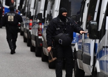 Οι χώρες της Ευρώπης ενισχύουν τα μέτρα ασφαλείας μετά την τρομοκρατική επίθεση στη Μόσχα