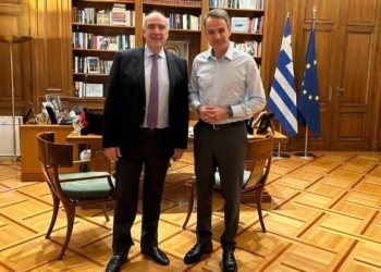 Συνάντηση του Κυρ. Μητσοτάκη με τον επικεφαλής των ευρωβουλευτών της ΝΔ, Βαγγ. Μεϊμαράκη