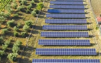 Ξεκινάει η κατασκευή του μεγαλύτερου Φ/Β σταθμού στην Ευρώπη σε Λάρισα-Φθιώτιδα