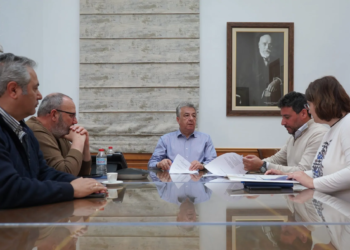 Ο Περιφερειάρχης Κρήτης υπέγραψε έργο αποκατάστασης ζημιών στον κόμβο Εξάντη Ρεθύμνου