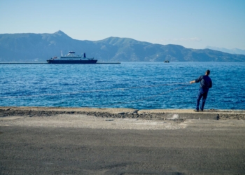 Ταλαιπωρία για 783 επιβάτες – Μηχανική βλάβη στο καταμαράν Power jet
