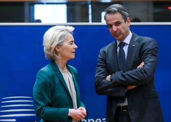 POLITICO: Ο Σαρλ Μισέλ προτείνει τον Μητσοτάκη για τη θέση της Φον ντερ Λάιεν στην Κομισιόν