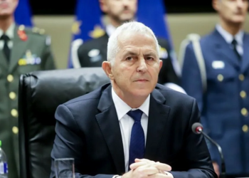 Διασυρμός Tσίπρα: Και ο Ναύαρχος Αποστολάκης ομολογεί το «Μαύρο» χρήμα