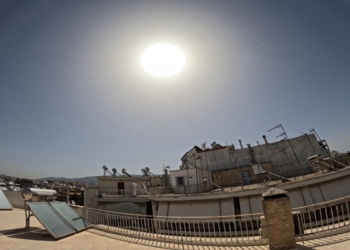 ΕΜΥ: Στους 43 βαθμούς αύριο ο υδράργυρος στην Αττική