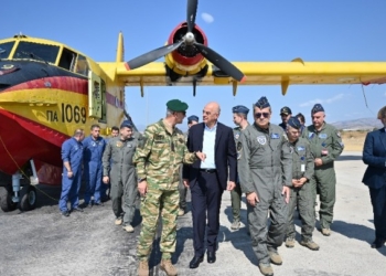Δένδιας: Επίδομα νυχτερινής εργασίας στους τεχνικούς εναέριων μέσων