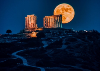 Απόψε η Αυγουστιάτικη πανσέληνος: Γιατί ονομάζεται «φεγγάρι του Οξύρρυγχου»