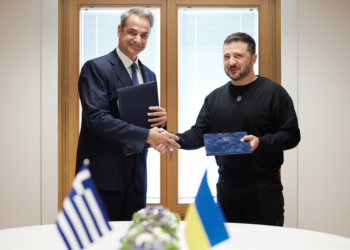 Βρυξέλλες: Συμφωνία Μητσοτάκη – Ζελένσκι σε θέματα ασφάλειας