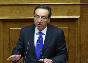 Μπούγας: Οι αλλαγές στη νομοθεσία για τους δράστες ενδοοικογενειακής βίας