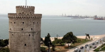 Θεσσαλονίκη: Πτώσεις δέντρων λόγω των ισχυρών ανέμων