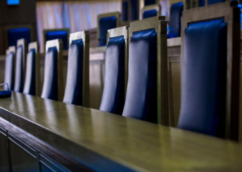 Θεσσαλονίκη: Απολογούνται οι τρεις κατηγορούμενοι για τους πλαστούς πίνακες ζωγραφικής