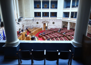 Προϋπολογισμός 2025: Συνεχίζεται για 3η ημέρα η συζήτηση στην Ολομέλεια της Βουλής