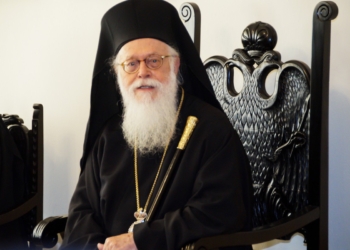 Αρχιεπίσκοπος Αλβανίας Αναστάσιος: Σταθερή η κατάστασή του – Το πρώτο ιατρικό ανακοινωθέν